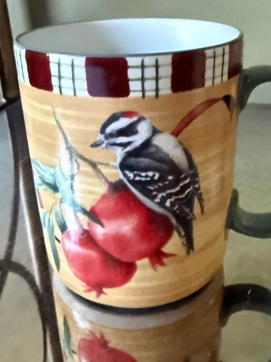 Set of 4 Decorative Ceramic Mugs from the Lenox Winter Greetings Collection - Picture 10 of 10